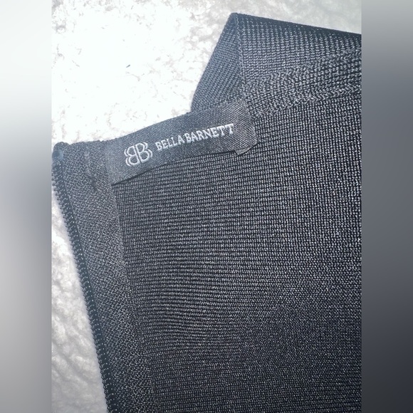 Bodycon Bandage black midi dress NEVER WORN - Picture 6 of 6